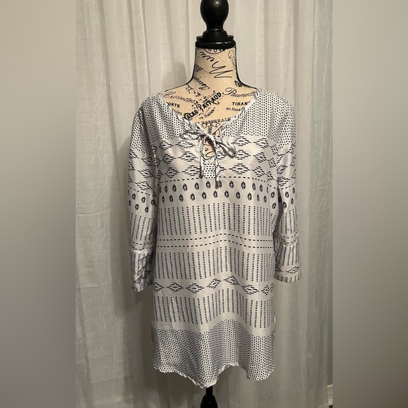 Antilia Femme Tops - Antilia Femme 3/4 Sleeve Women’s Blouse - Large